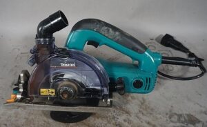 makita マキタ 125mm 防じんマルノコ 100V 5205FX