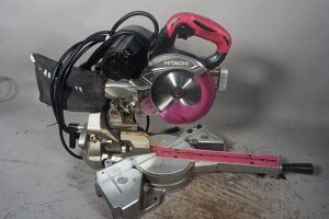 HITACHI ヒタチ 日立工機 165mm卓上スライド丸のこ 100V C6RSHC
