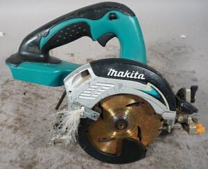 makita マキタ 125mm充電式マルノコ 本体のみ グリーン SS540D